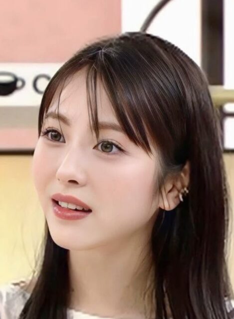 浜辺美波