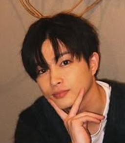 曽田陵介