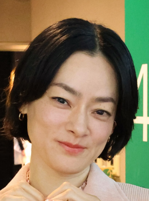 市川実日子