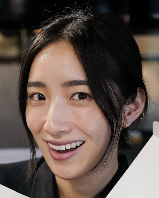 中田クルミ